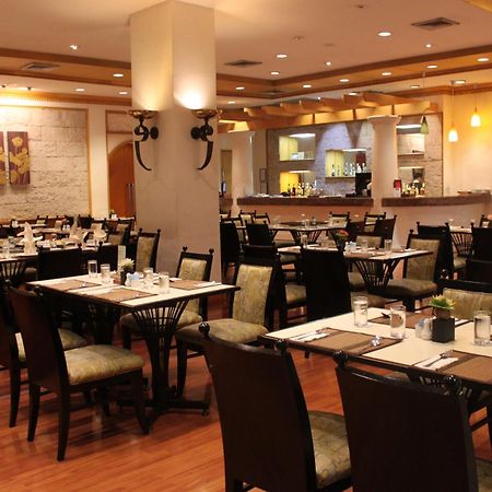 Chon Inter Hotel Chonburi Buitenkant foto