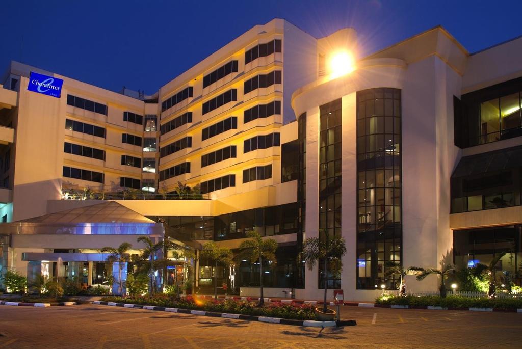 Chon Inter Hotel Chonburi Buitenkant foto