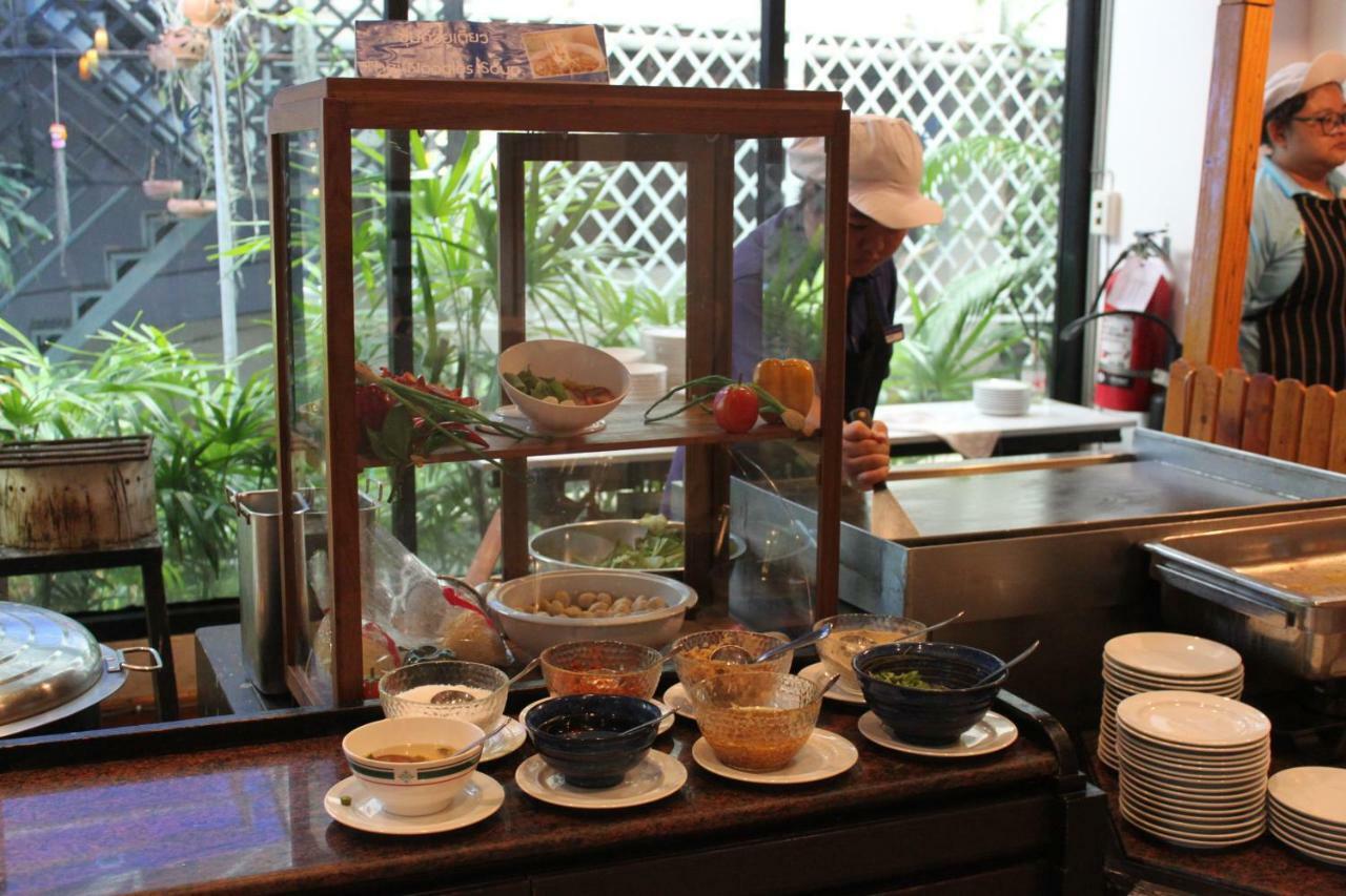 Chon Inter Hotel Chonburi Buitenkant foto